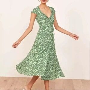 Small Reformation Gwenyth Dress — Green Floral Midi Wrap Dress